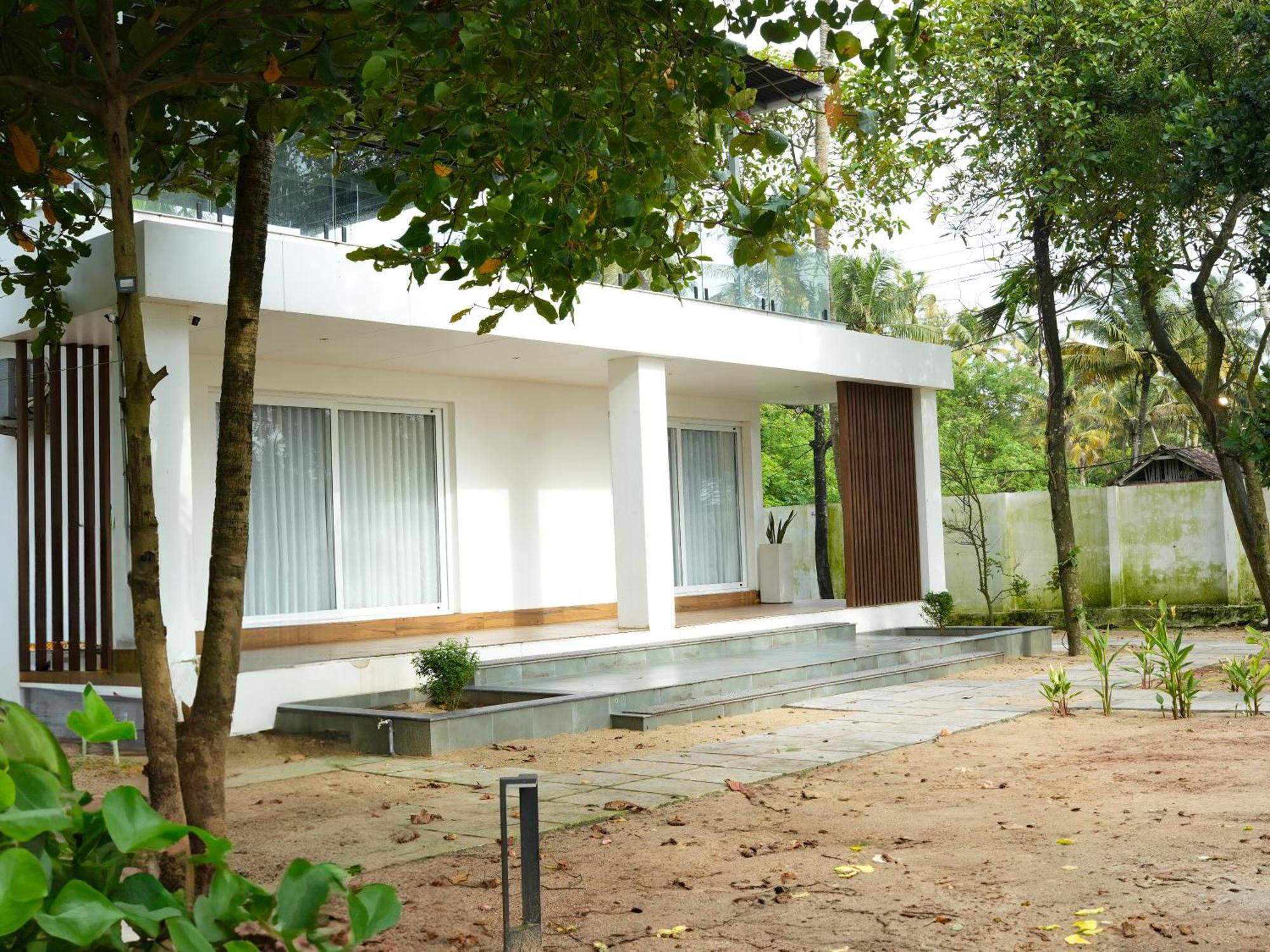 Ocean Whisper- Psst! Hidden Gem Villa Karuvapadna Kültér fotó